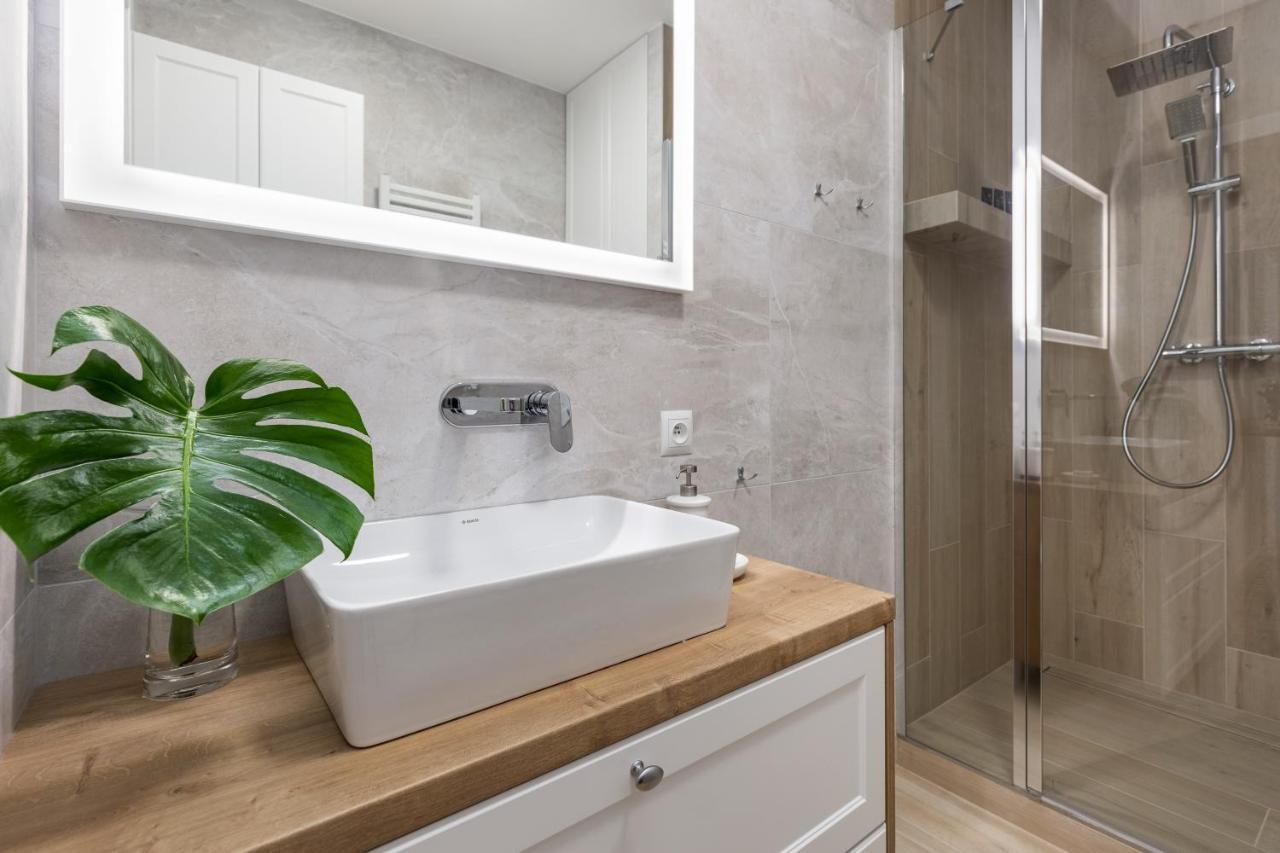 Baltini Premium Apartament Old Town Kolobrzeg Ngoại thất bức ảnh